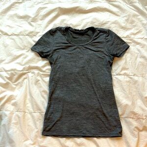 Icebreaker merino wool tshirt XS